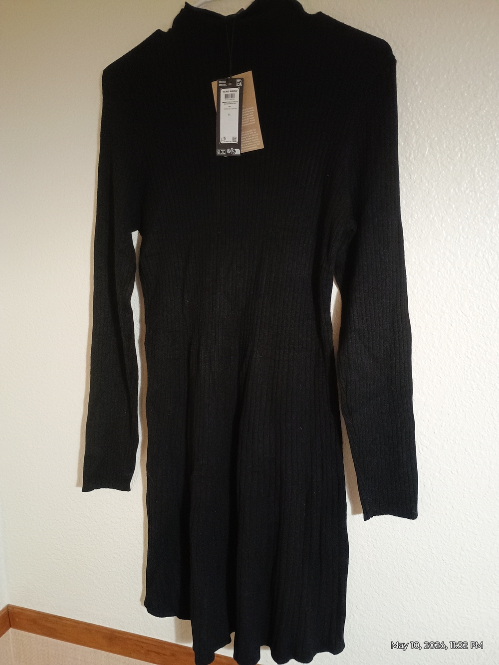 Vera Moda Black Ribbed High Neck Dress - Picture 2 of 4